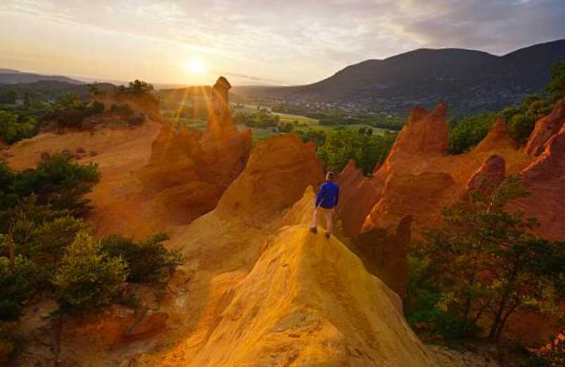 Visiter les Ocres de Rustrel dans le Vaucluse