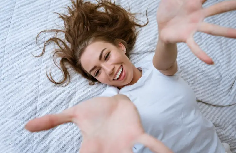 Les avantages de passer une nuit dans une bulle avec jacuzzi privatif