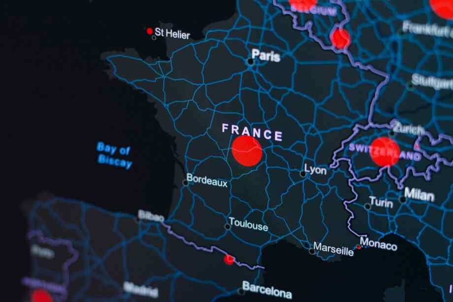 Carte des massifs montagneux en France ;