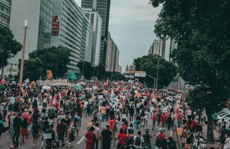 Les pays les plus peuplés du monde en ce moment : le top 10 actualisé CAF de Nice