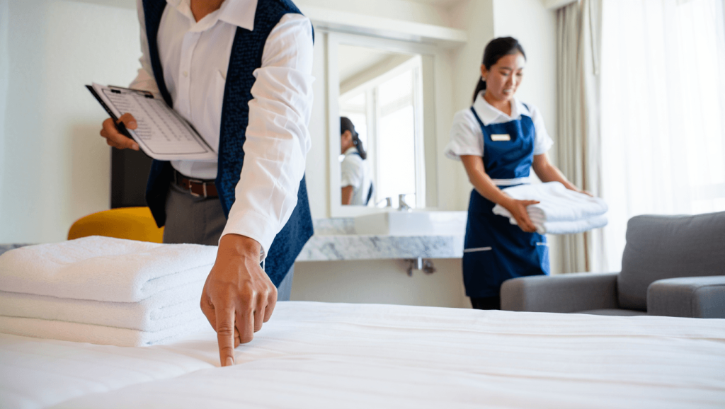 Turnover Quality Control Systems That Prevent Bad Reviews