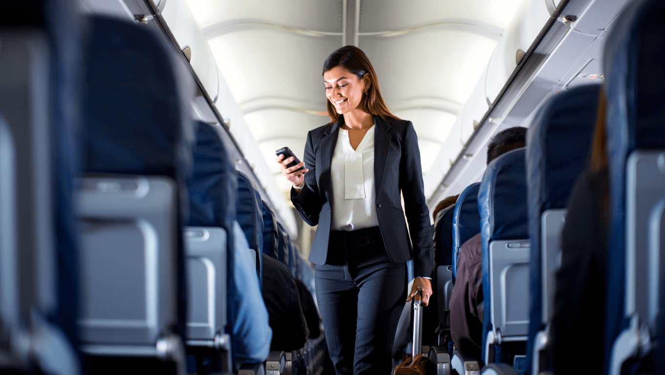I’m a Frequent Business Traveler, and I Found 6 Comfy Airplane Outfits That Still Look Put Together—From $8
