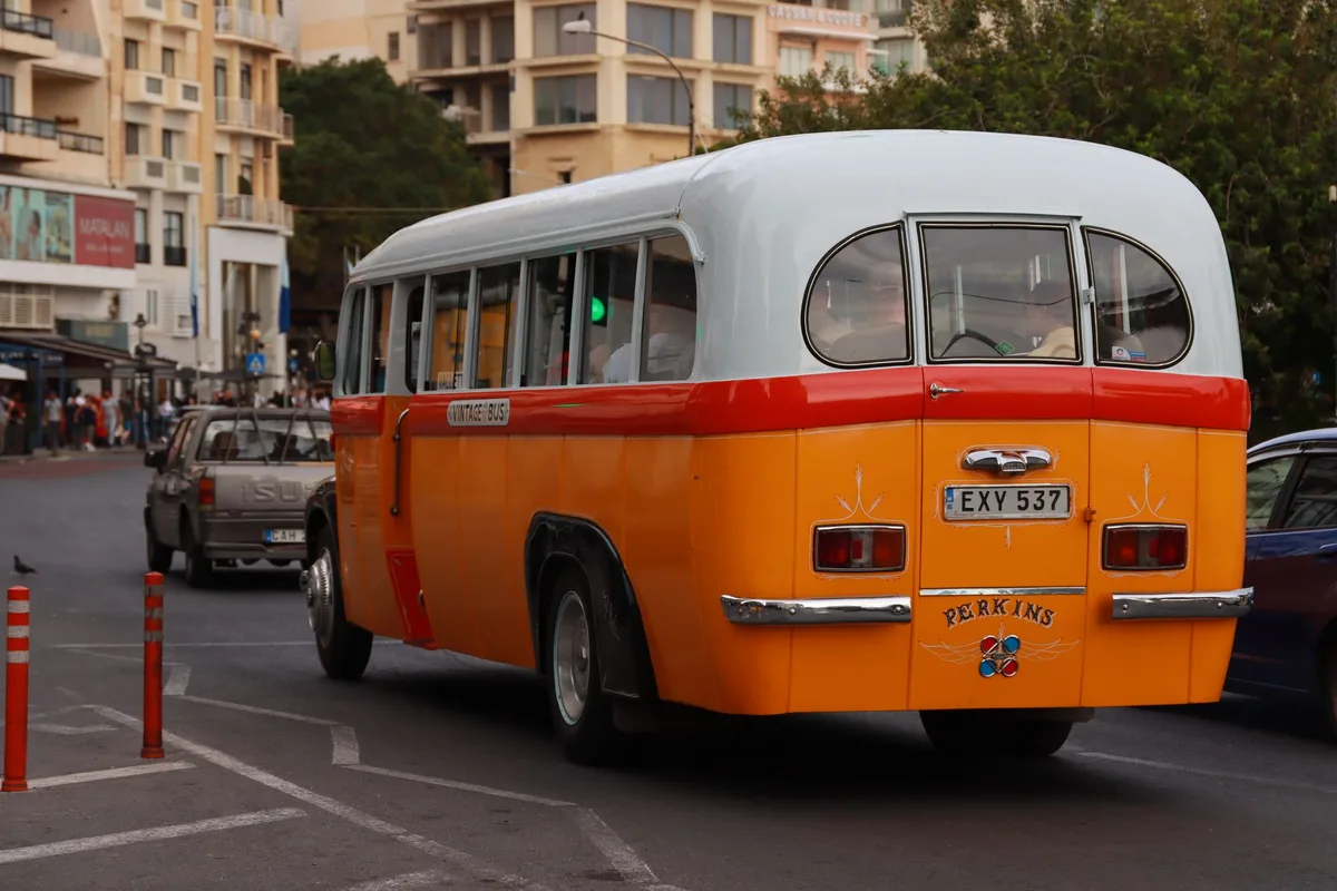 Bus de transport en commun en Crète